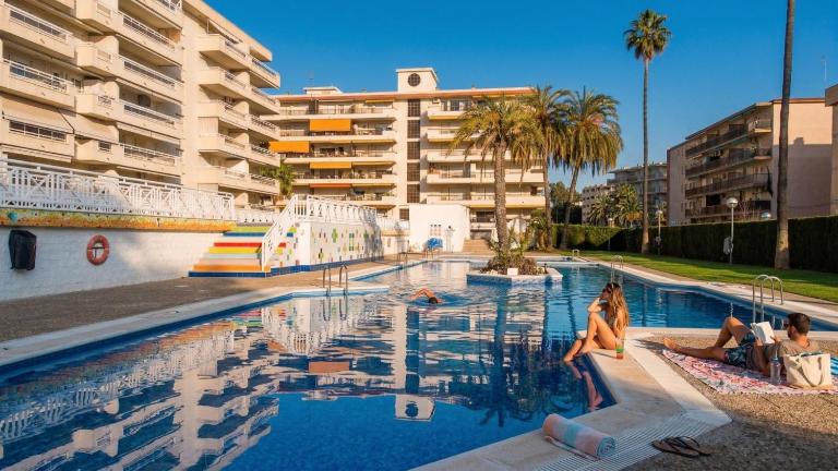 Mediterranean Way - Aquamarina 103 - B&B La Pineda