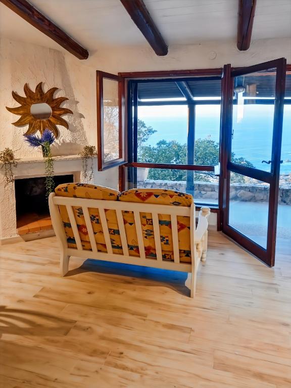 Villa New Horizons - Sea View & Charme Refuge - Chambres d'hôtes Costa Paradiso