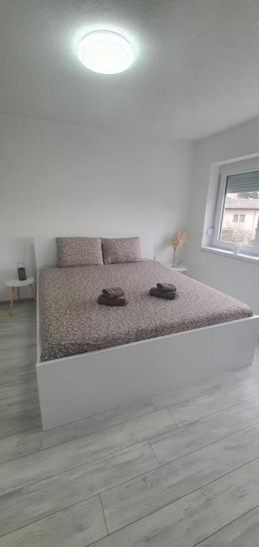 Apartman Katić 2 - Bed and Breakfast Odžak