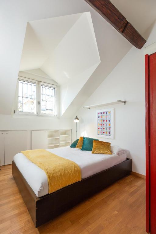 ArtStay Luxury Apt Sempione & Cadorna - Bed and Breakfast Milaan