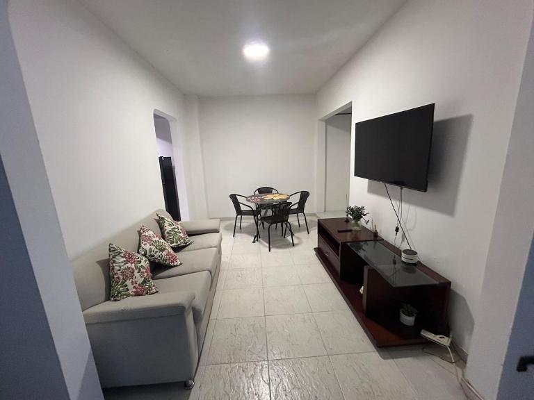 Apartamento 201 amplio cómodo - Ferienwohnung Cali