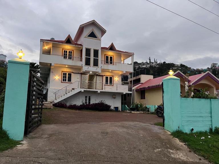 Pavi Resort - B&B Kodaikānāl