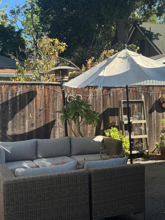 Charming 2bd Palo Alto Oasis, Walk to Stanford - Ferienwohnung Palo Alto