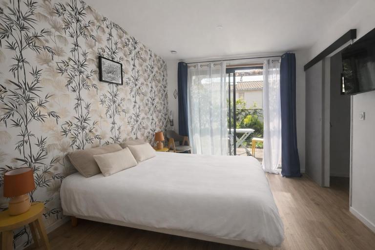 Cabane urbaine calme & terrasse privée - B&B Angoulême