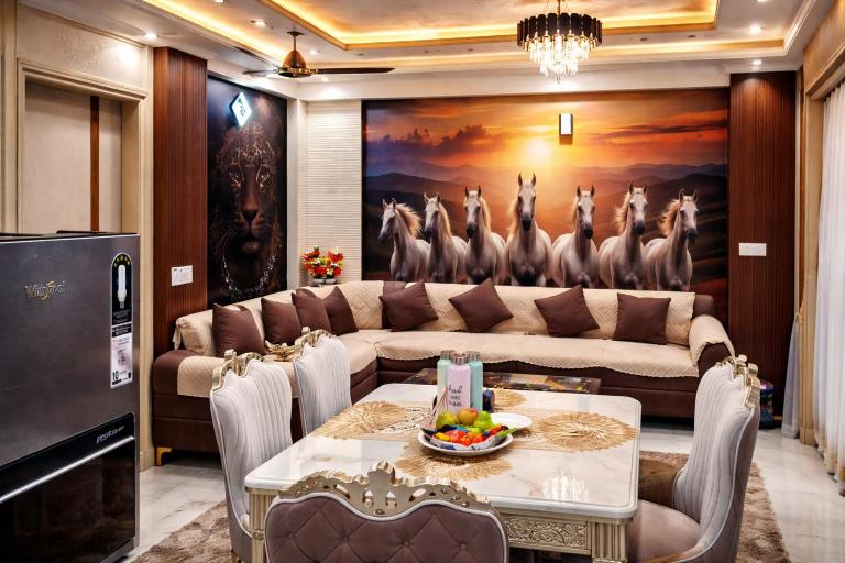 SR homestays near by MG hospital - B&B Jaipur
