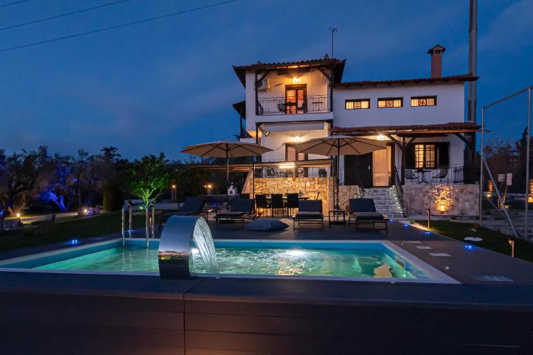 Stone Vista by RentalsPro - Nea Potidaia Halkidiki - B&B Nea Potidaia
