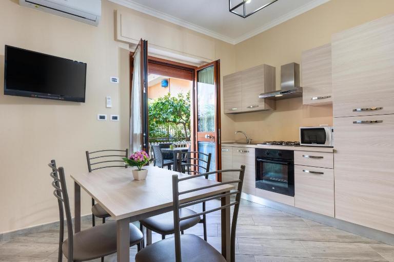 GuestHost - Lemon Tree Apartments - Casa Blu & Casa Arancione - Ferienwohnung Giardini Naxos