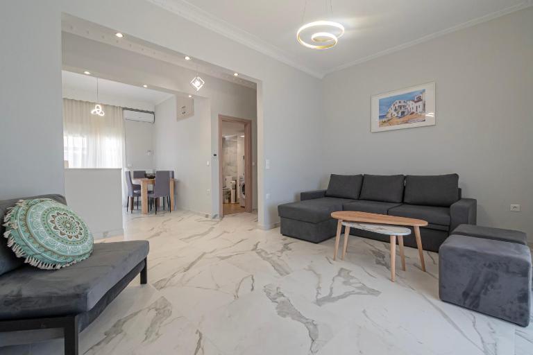 Deon Apartment by RentalsPro - Nea Plagia Halkidiki - Chambres d'hôtes Néa Plágia