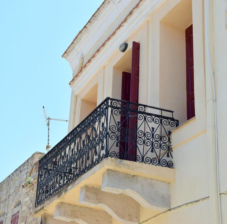 Traditional Villa Marina - B&B Chio