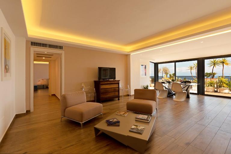 Maison de Charme Taormina with private jacuzzi - B&B Taormina