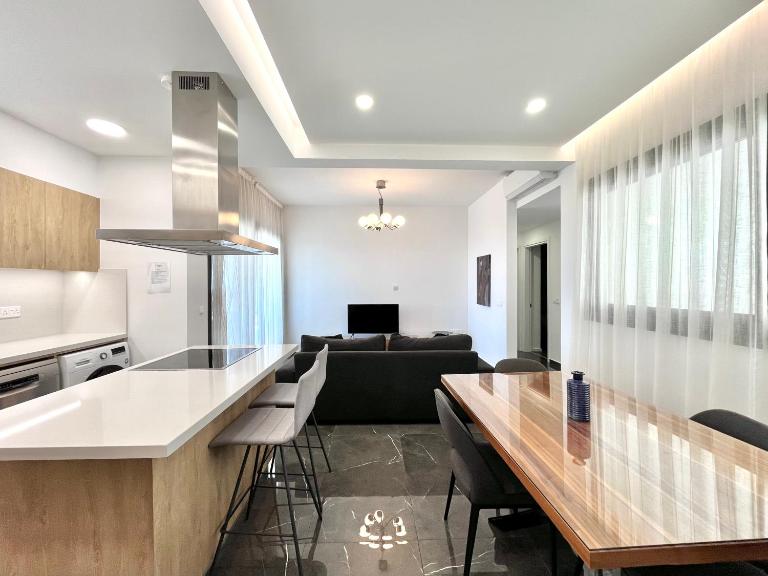 STAY Anna Residence Sea View Apartment 201 - B&B Limassol