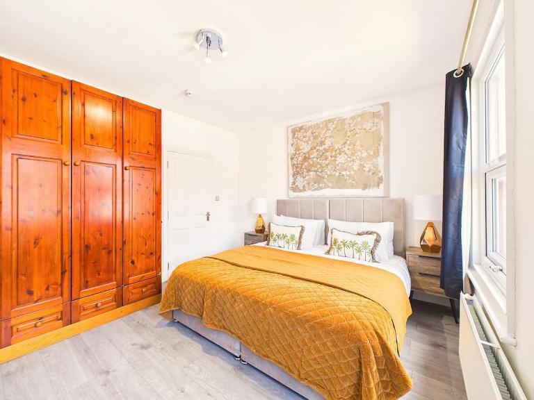 *NEW* Ridgeway Home | Central | Parking - B&B Luton