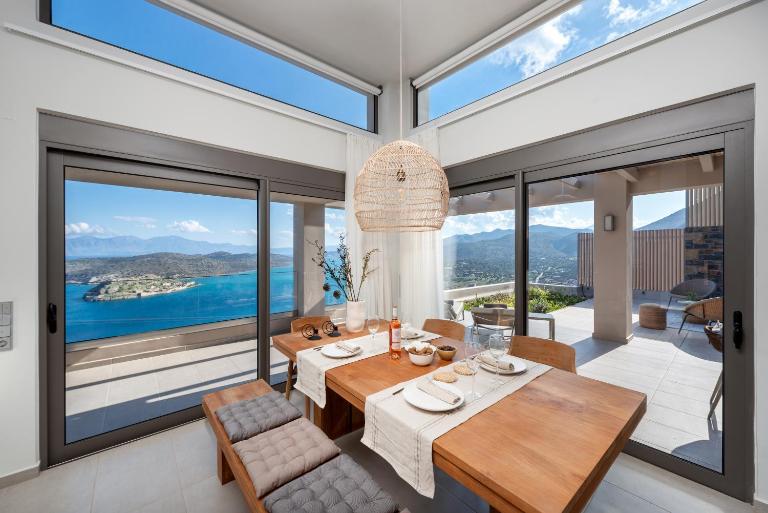 Notiko Villa I in Plaka Elounda - Chambres d'hôtes Eloúnda