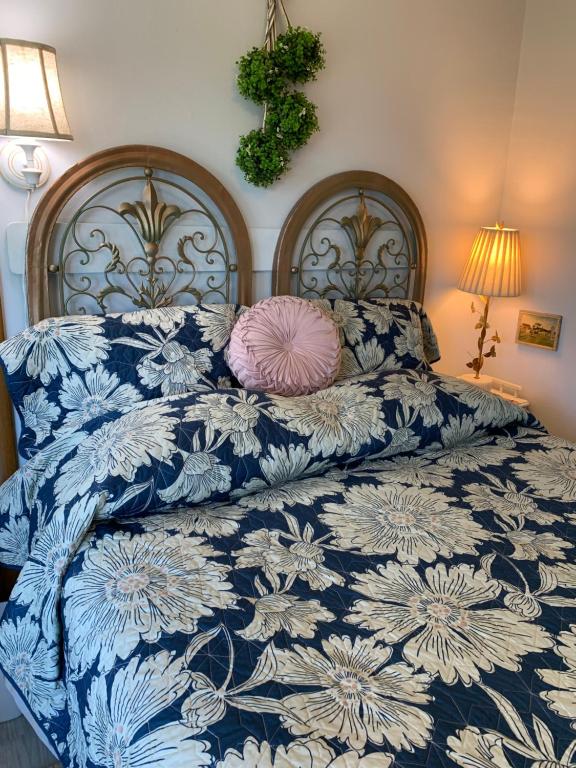 Riverhouse Hidden Gem - Chambres d'hôtes The Dalles