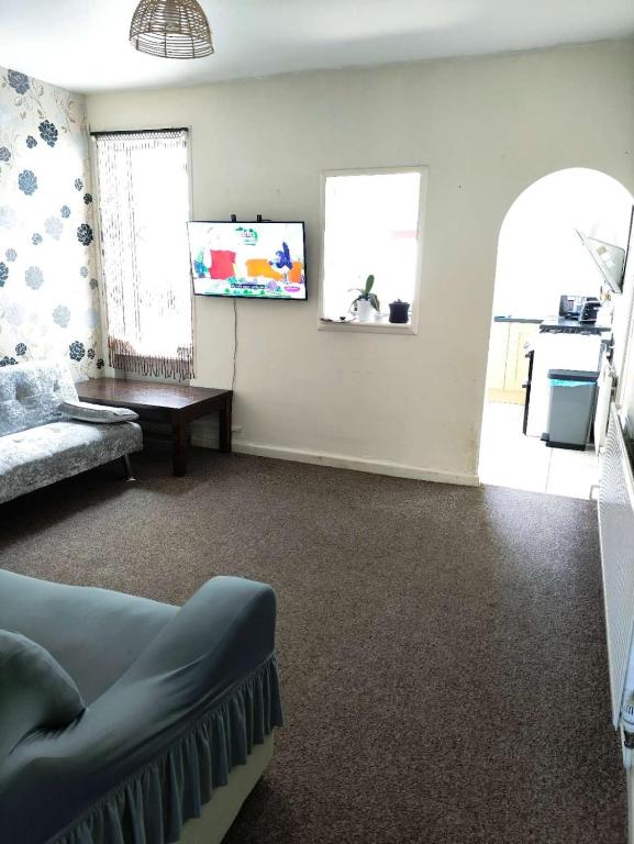 Frugal Mid-Terrace Guest House-2 double bed - Ferienwohnung Weymouth