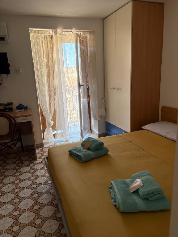 Costa House - Ferienwohnung Cefalù