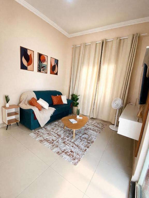 Casa completa, aconchegante com ar condicionado - B&B Montes Claros