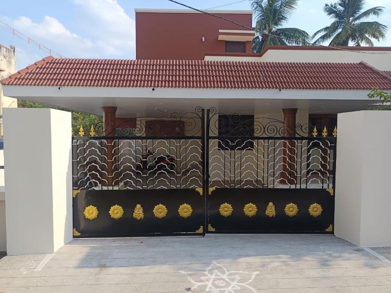 Mayoora Homestay 2 BHK - Ferienwohnung Tiruchirappalli