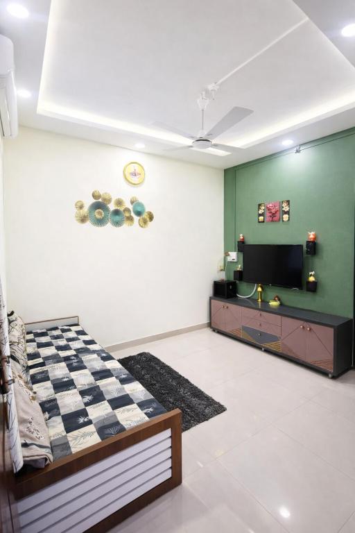 Chetan niwas Comfortable 1BHK - Bed and Breakfast Sholapur