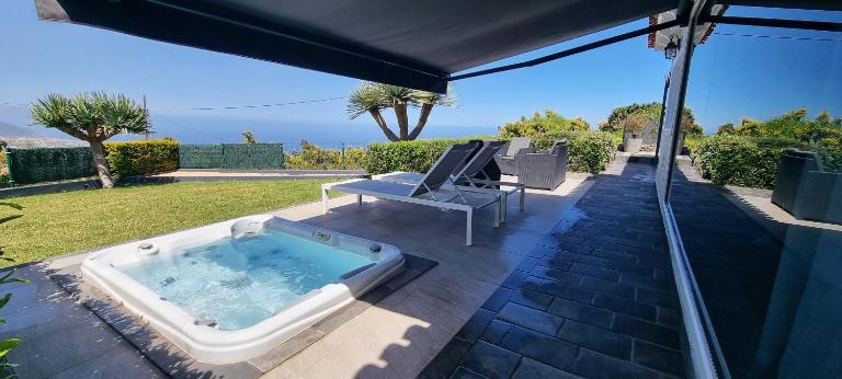 Finca Sofia, vistas al Teide y al mar - Bed and Breakfast La Orotava