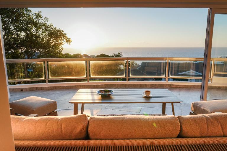 Long Island On the Ocean Feel 180 Views - Chambres d'hôtes Ballito
