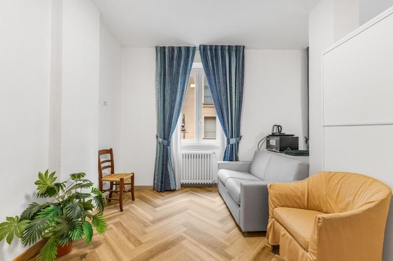 Casa Gregorio, Relaxation and Comfort, 5 min from Lake Como - Bed and Breakfast Colico