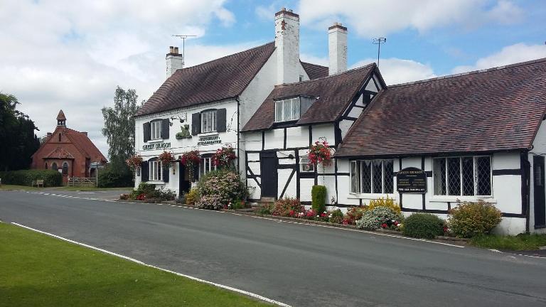 The Green Dragon Inn - Chambres d'hôtes Redditch