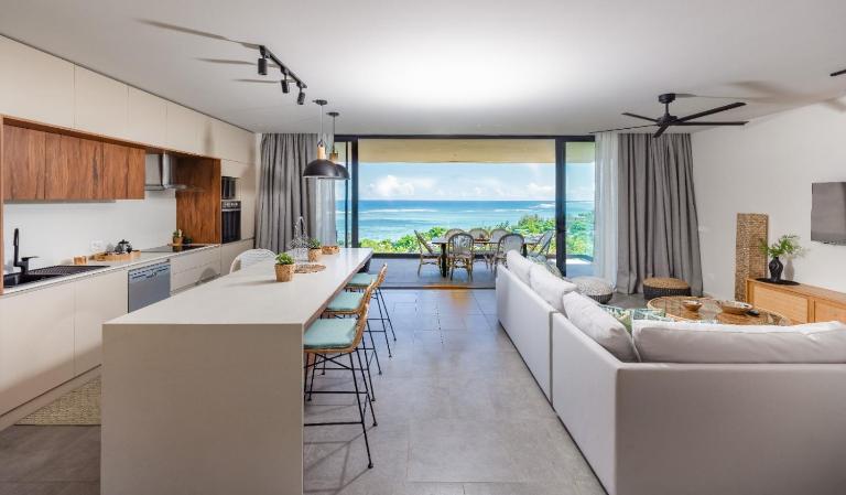 Panoramic View Mauritius - B&B Baie du Cap