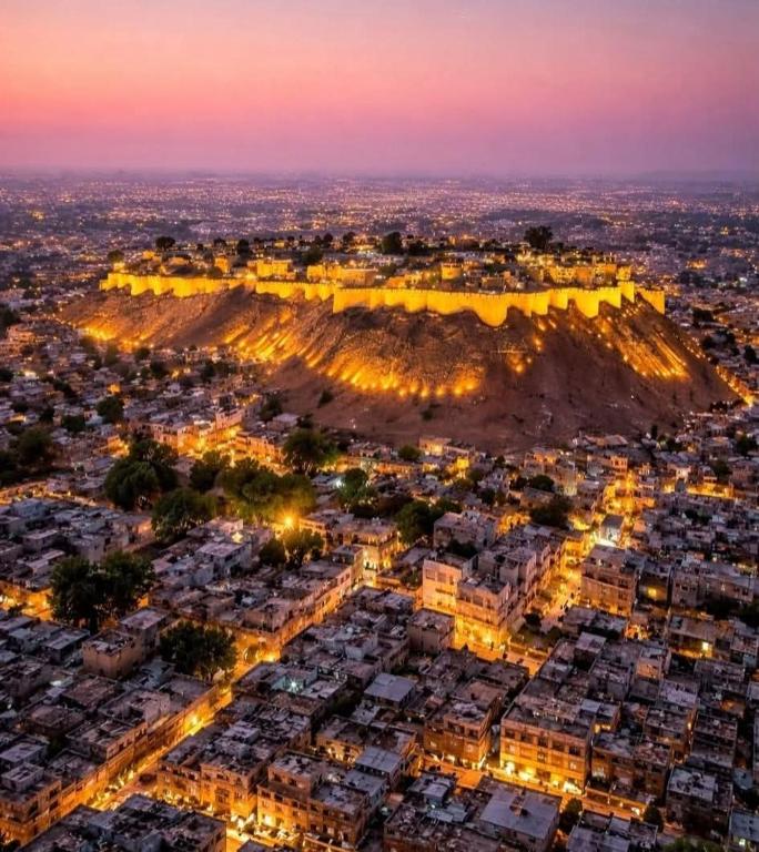 Jimmy's Guest House &cafe - Chambres d'hôtes Jaisalmer
