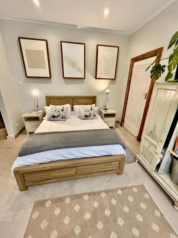 Stylish Upper Claremont Retreat - B&B Cape Town