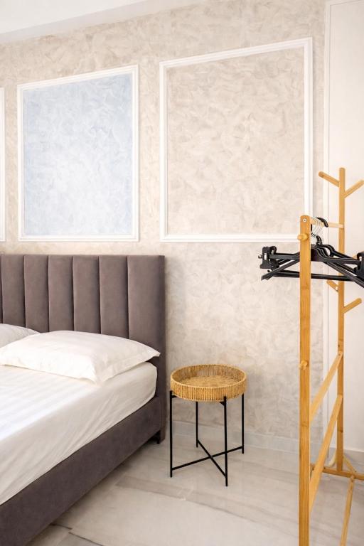 Thea Rooms - Chambres d'hôtes Himarë