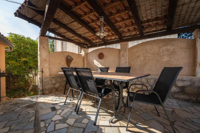 House Nešpula - B&B Veli Lošinj