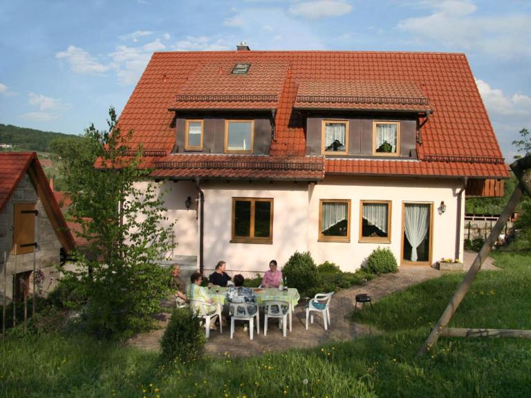 Haus am Limes - Bed and Breakfast Pfedelbach