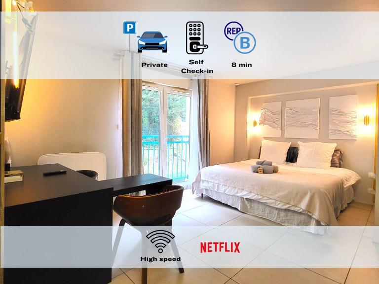 La Parisienne - Spacieux studio avec parking privé - B&B Palaiseau