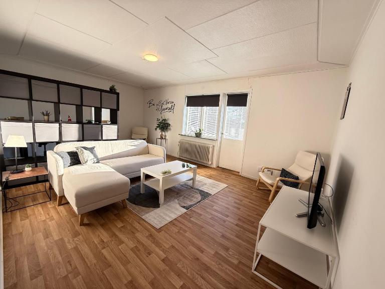 Comfortable 3 room stay in Östavall - B&B Östavall