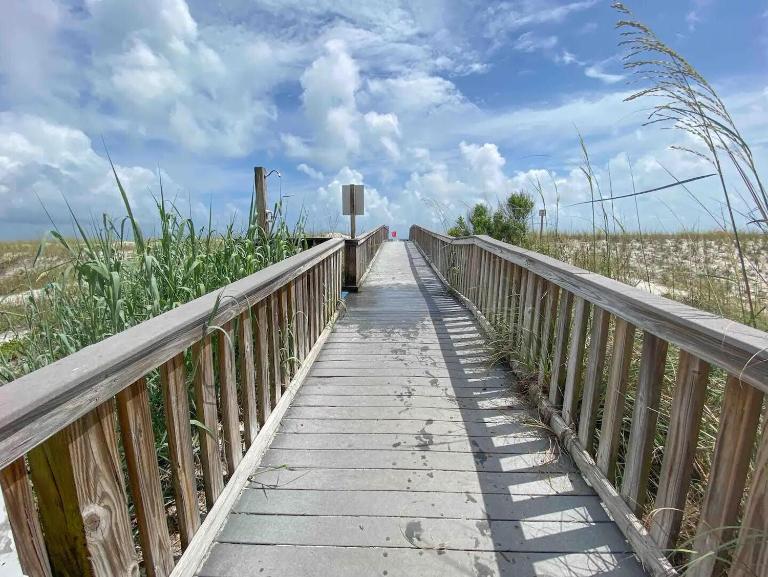 Islander 502 - The Sea Glass Suite - B&B Fort Walton Beach