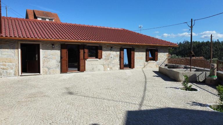 Casa do Pedreiro Maison familiale près des Thermes de São Pedro do Sul - Chambres d'hôtes São Pedro do Sul