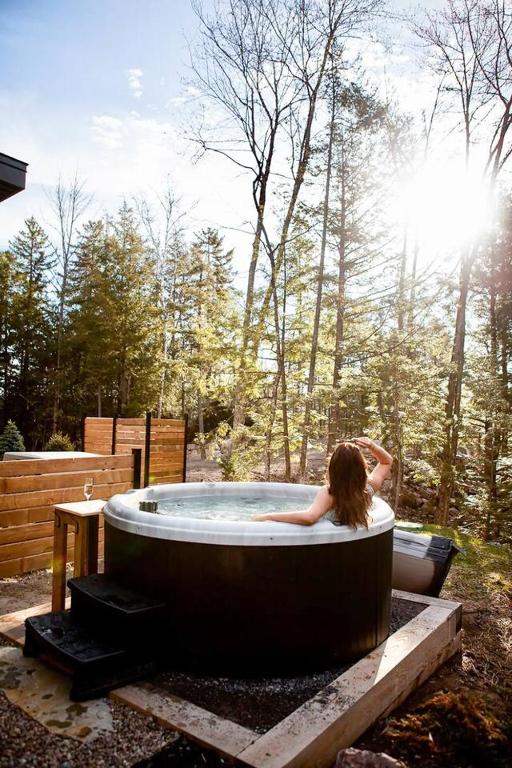 NEW! Luxe Nature Chalet Spa | Chic Shack Tremblant - Ferienwohnung La Conception
