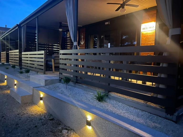 Mobile Home River - Chambres d'hôtes Privlaka