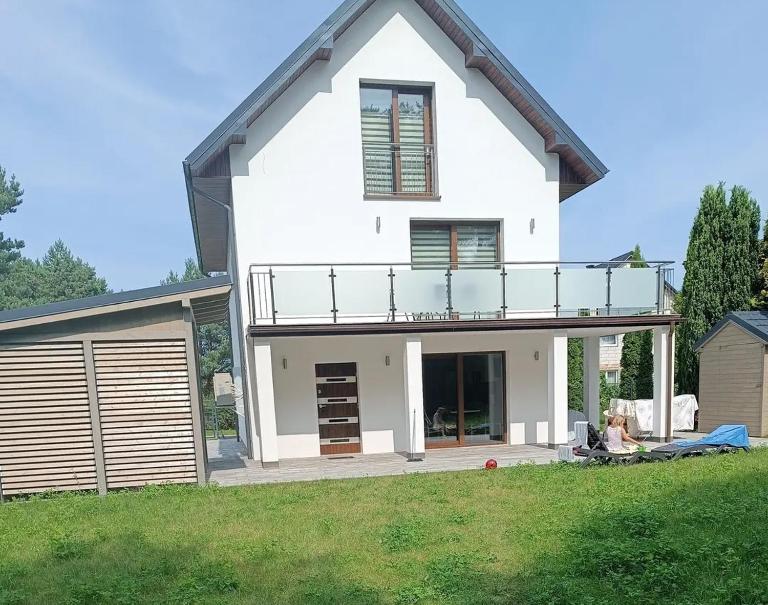Rodzinne apartamenty blisko morza OSTROWO - B&B Ostrowo