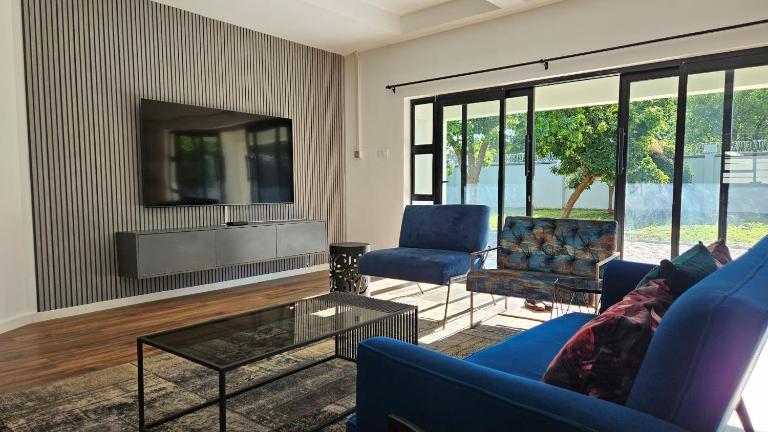 Art House Guest Lodge - B&B Bulawayo