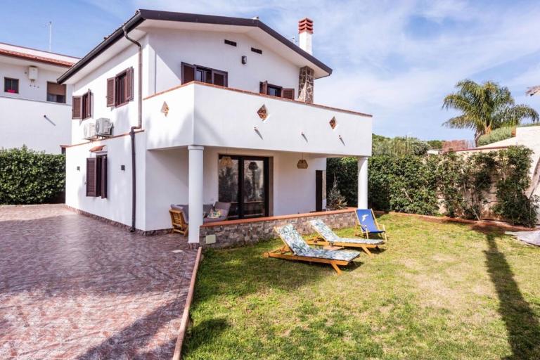 Villa Estemare - Ferienwohnung Fontane Bianche