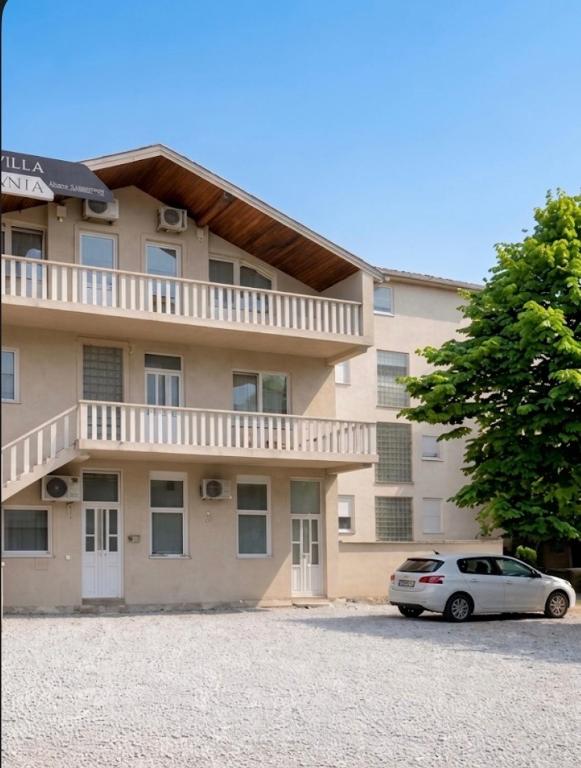 Villa Anja Apartments - Bed and Breakfast Mostar