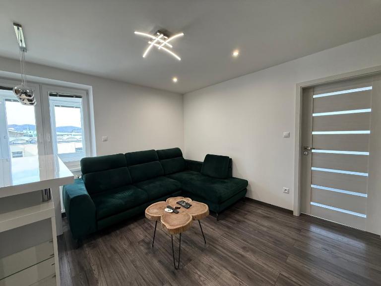 ML RENT - Apartmán BULVÁR - B&B Žilina