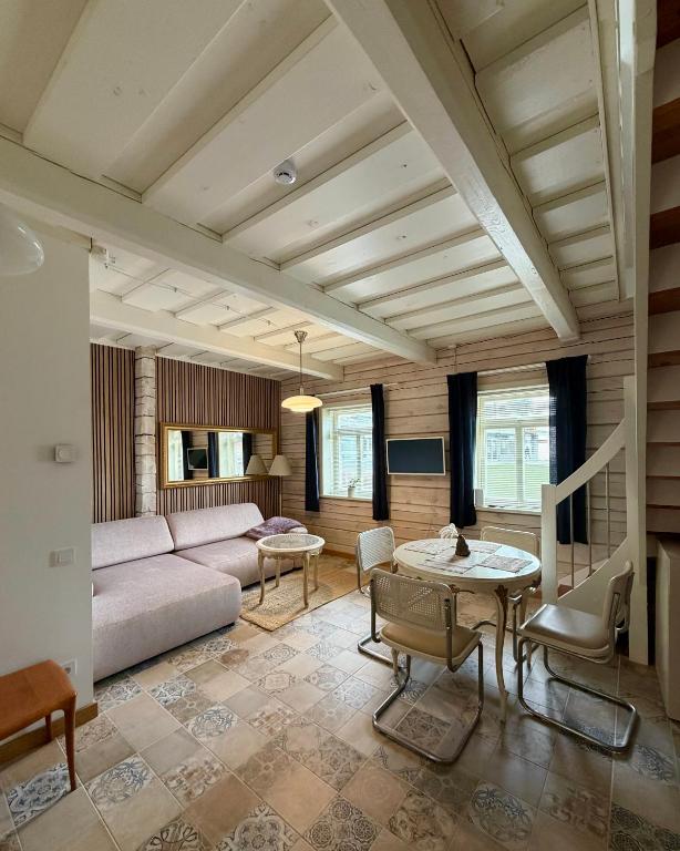 Private Trakai Boutique Historical Authentic Karaim Two Floor Apartment House - B&B Trakai
