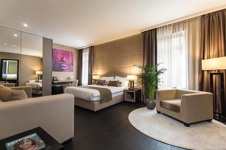Dominic Smart & Luxury Suites - Republic Square - B&B Belgrado