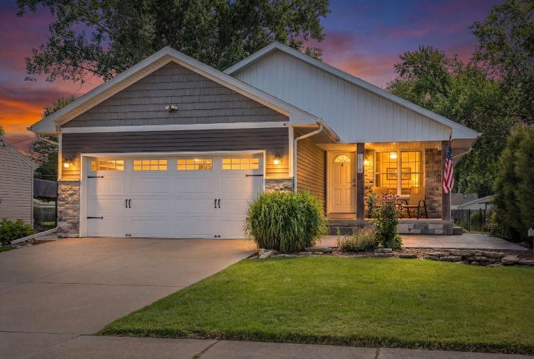 4Bedrooms 2 and 1 Half Bath Home for 9 Kid and Game Ready - B&B Green Bay