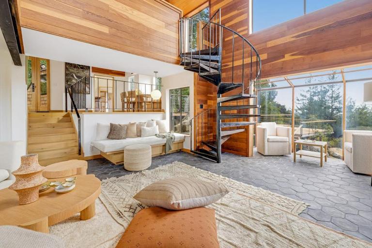 Sequoia Vista - Bed and Breakfast Gualala