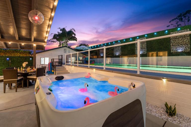 Villa Del Cerro- New Listing Special! - B&B San Diego