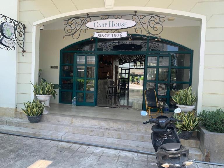 Carp House HOTEL - B&B Koh Trol
